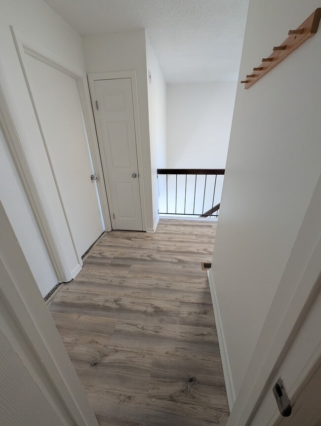 Photo - 3756 Governors Way