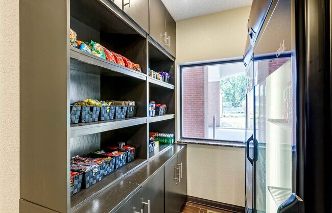 Photo - Furnished Studio-Buffalo - Airport