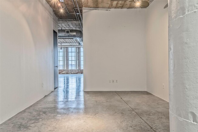 Photo - Serene and picturesque apartment