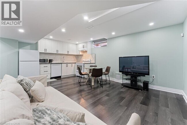 Photo - 183 Rockledge Dr