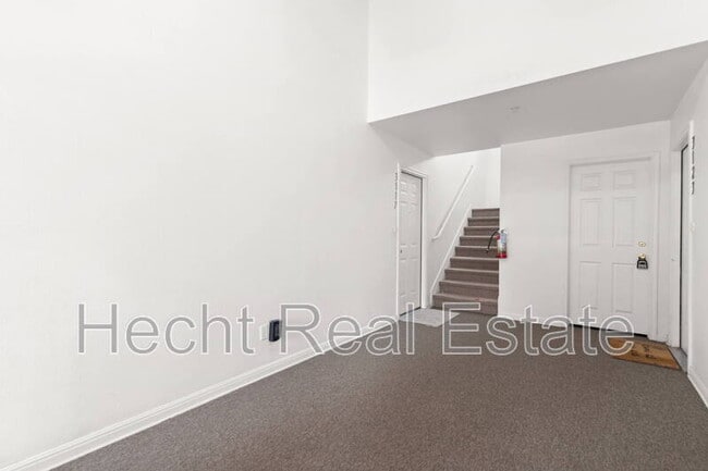 Photo - 3117 Douglas Fir Dr
