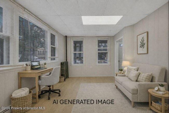 Photo - 821 Delaware St