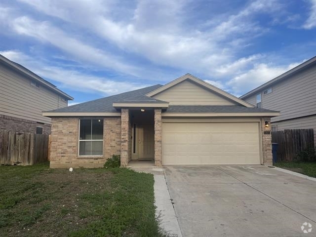 Building Photo - 1917 Port Isabel Dr Rental