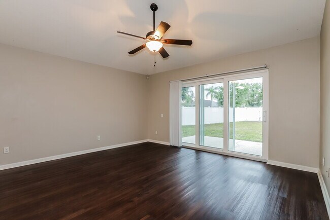 Photo - 10469 Hunters Haven Blvd