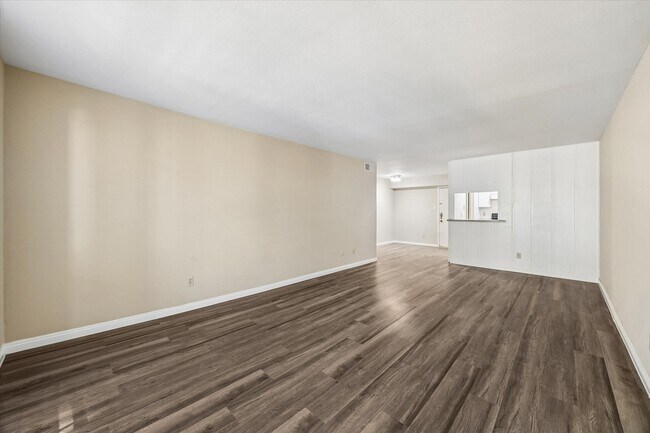 4647 Wild Indigo St Unit 359