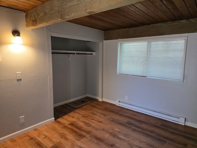 Photo - 089-02 Renc Unit 089-02-829