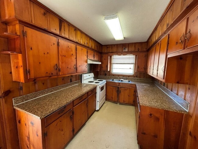 Photo - Wonderful Home With Lots Of Charm. Located in Seale Alabama!