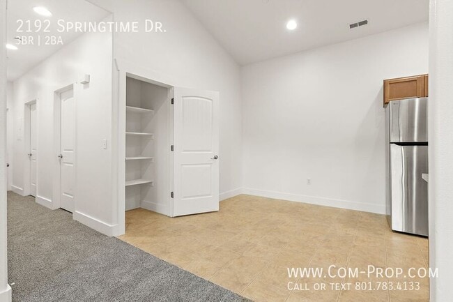 Photo - 2192 Springtime Dr