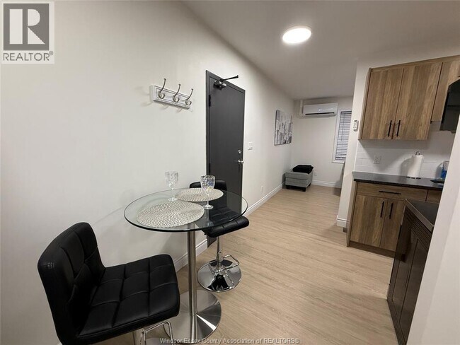 Photo - 808 Ottawa St Unité 3