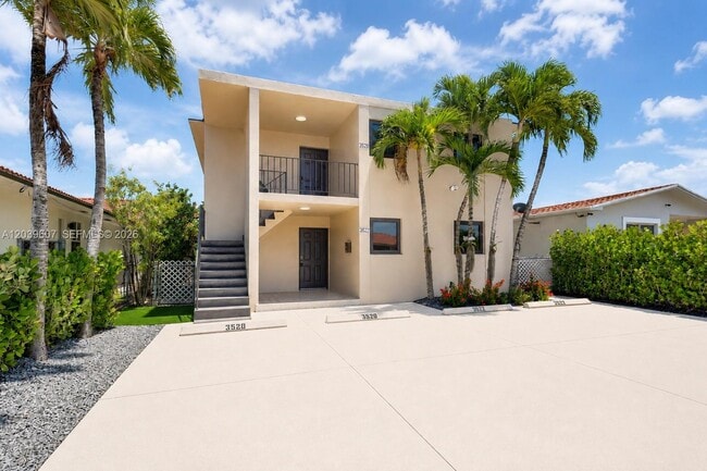 Photo - 3522 SW 25th St Unit 3522