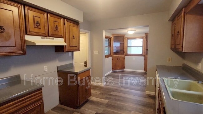 Photo - 236 Hilton Ave