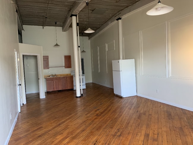 Photo - 1417 Kemper St