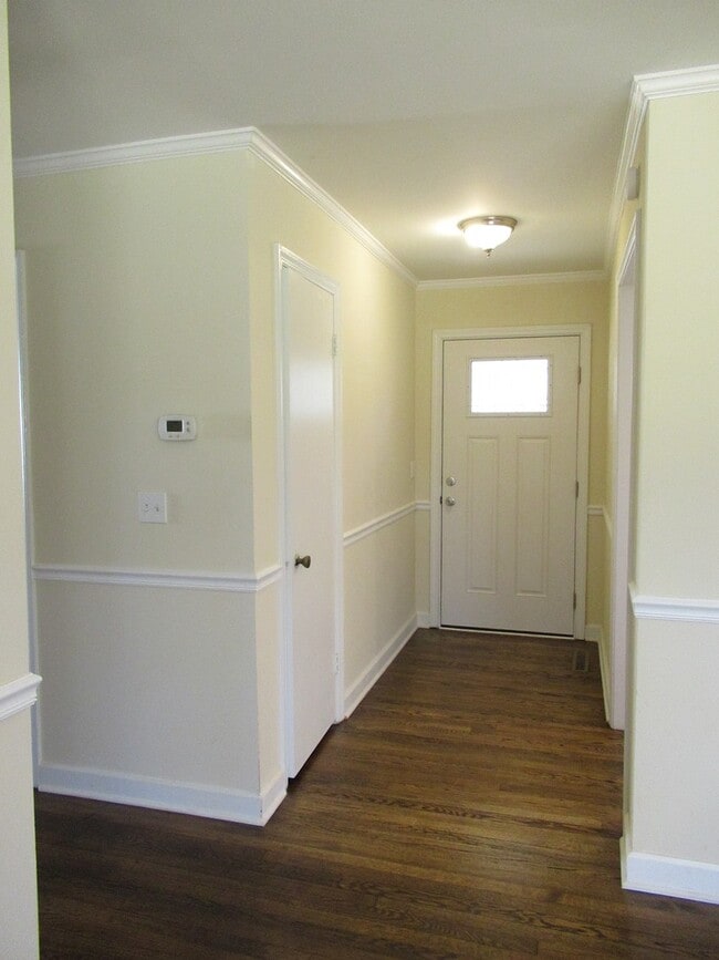 Photo - 38 Thelma-3 bedroom, 2 bath- ALICE DRIVE AREA