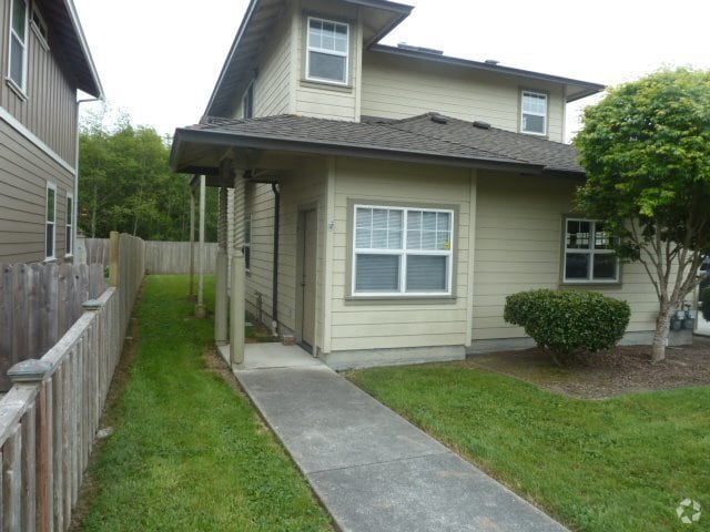 Building Photo - 2718 Meadow Creek Way Unit B Rental
