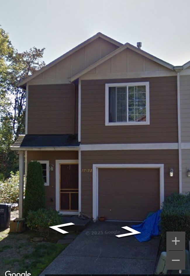 Building Photo - 17872 SW Niks Dr Rental