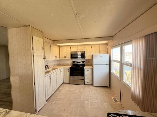 Photo - 1213 31st Ave W