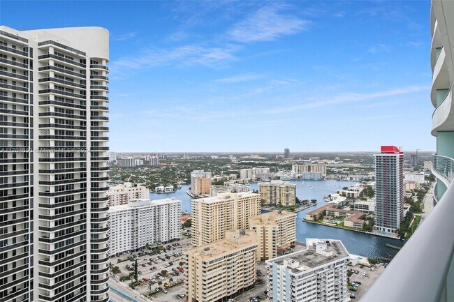 Photo - 4111 S Ocean Dr Unit 3001