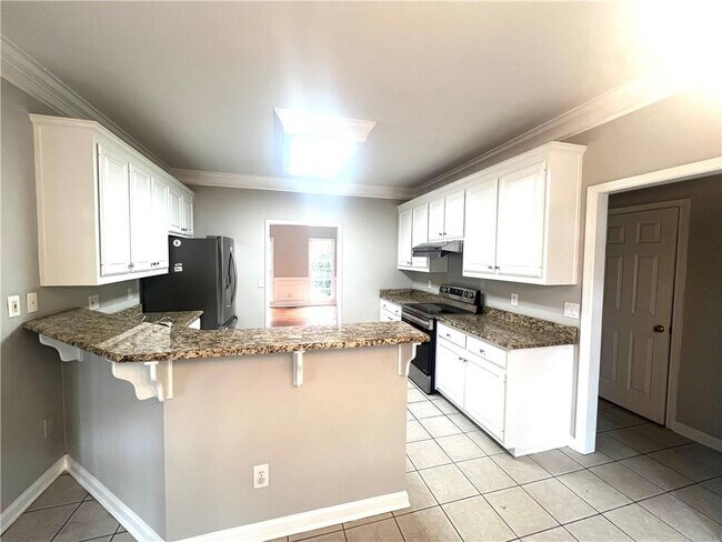 Photo - 355 Tigris Way