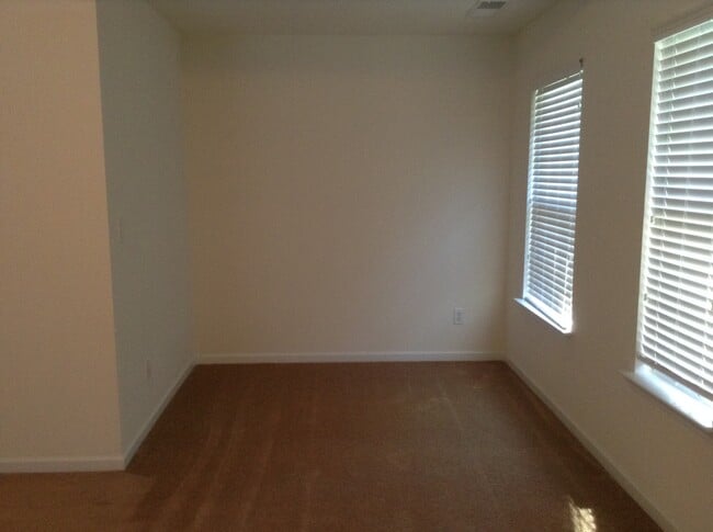 Photo - 7228 Handon Ln
