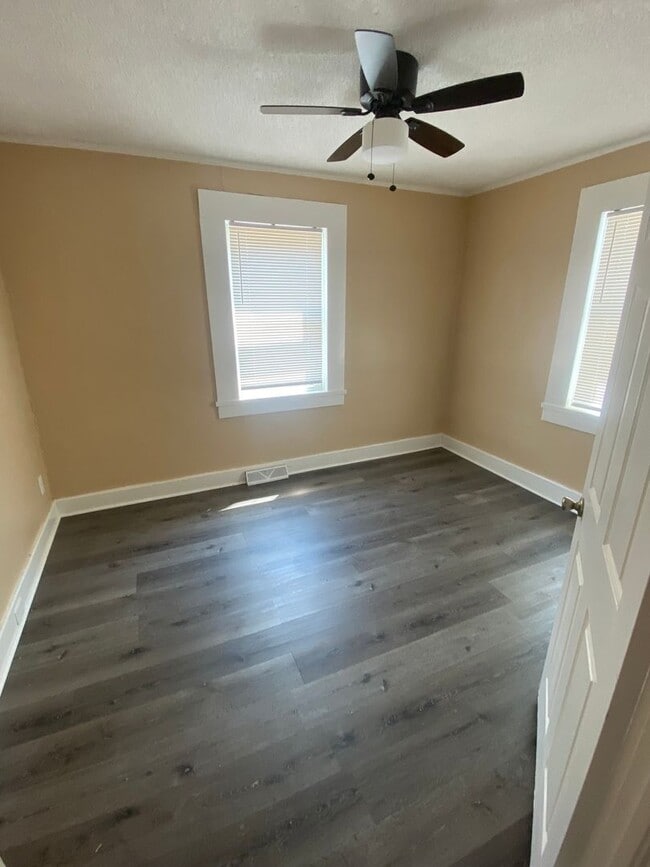 Photo - Mobley Unidad 303A Mobley (Main House)