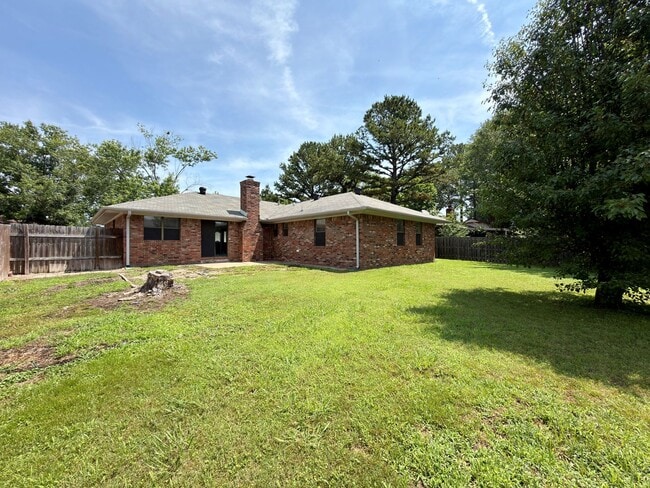 Photo - 9612 Apple Gate Dr