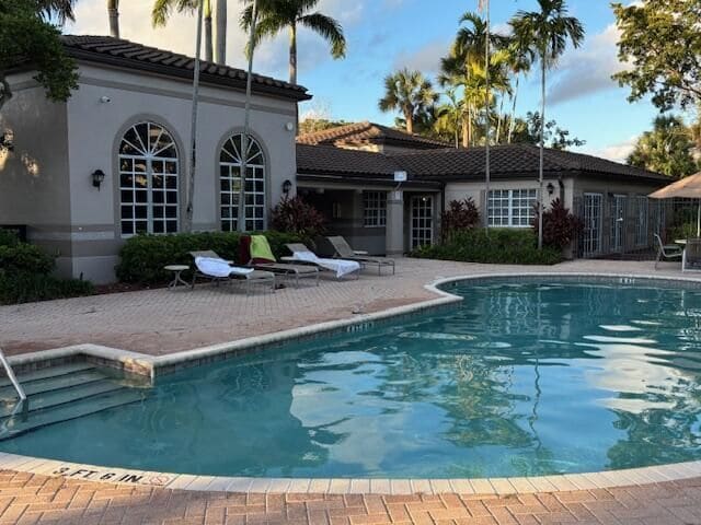 Building Photo - 9959 Nob Hill Pl Unit 9959