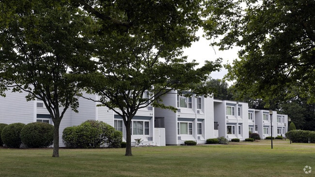 Photo - Taunton Gardens