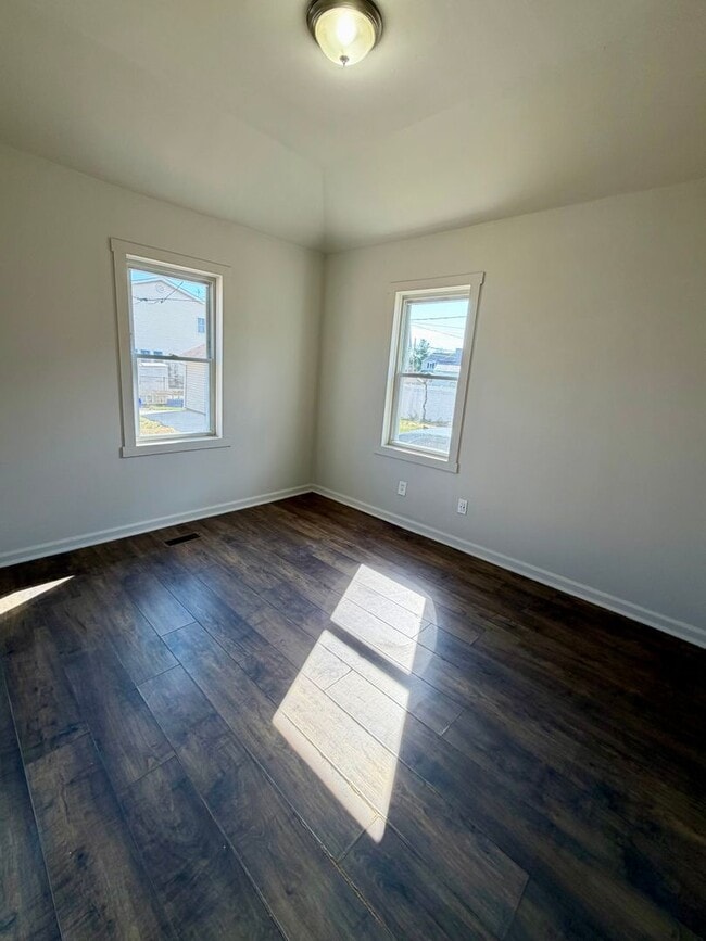 Photo - Bristol Borough-Three Bedroom Home Available Mid February