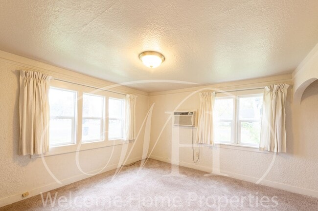 Photo - Cozy Home with Storage in Quiet Convenient Location