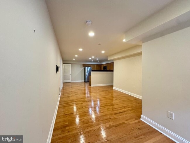Building Photo - 1223 Wood St Unit A1 Rental