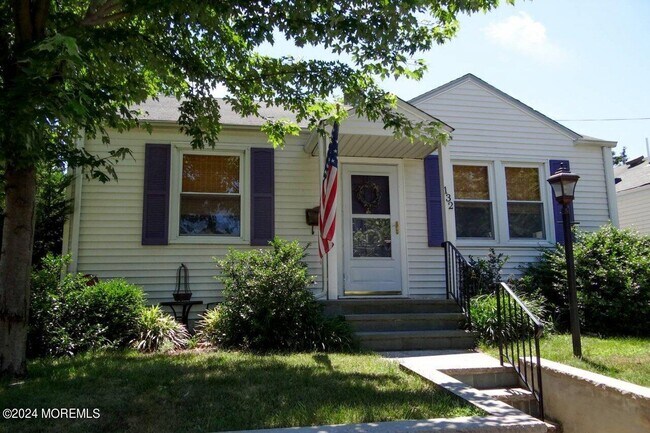 Photo - 132 Stockton Ave House