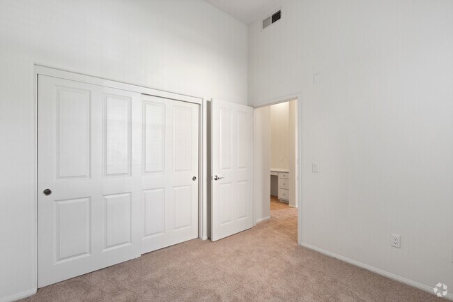 3 BR 2BA - 1,255SF