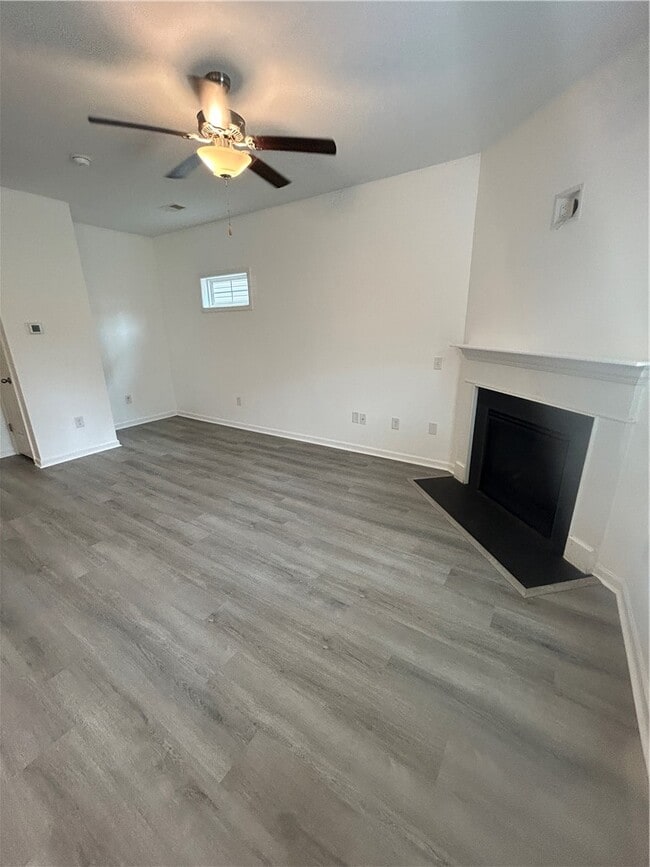 Building Photo - 314 Phillips Dr