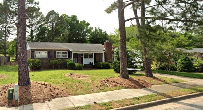 Fully Renovated 3-Bedroom Ranch Home for L... - Fully Renovated 3-Bedroom Ranch Home for L...