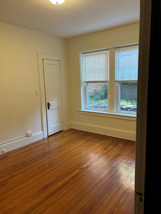 Photo - 329 Beech St