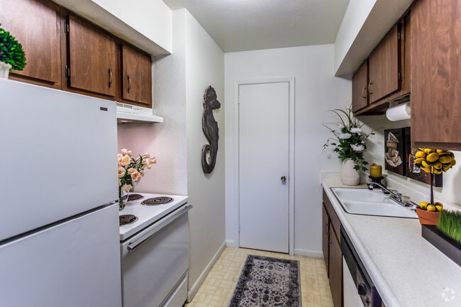 Park Heights Apartments