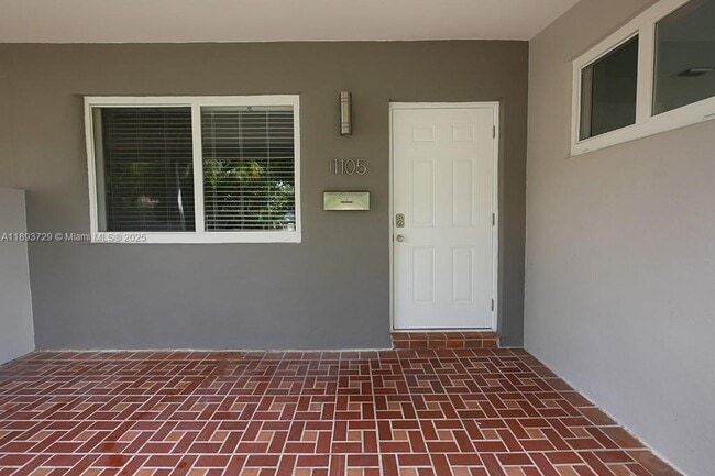 Photo - 11105 NE 9th Ave Unidad B