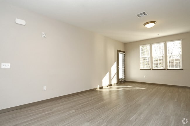 2BR,2BA-Mercedita