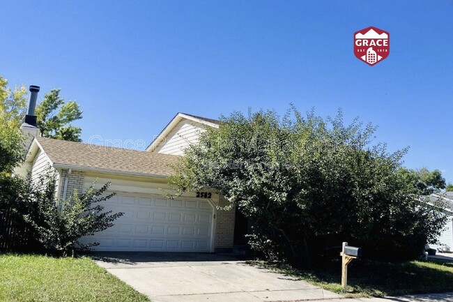 Building Photo - 2582 Ridge Dr