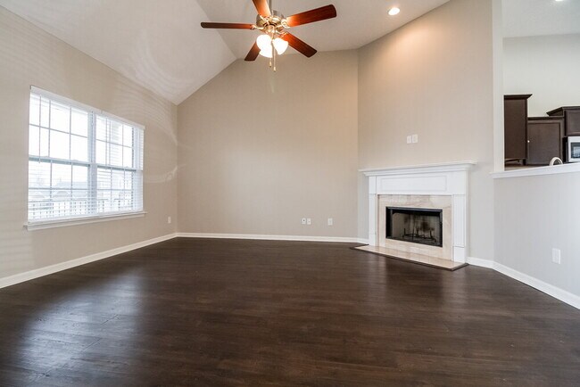 Photo - 9205 Thomason Trail