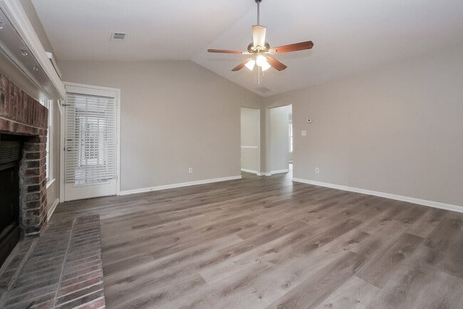 Photo - 1118 Crystal Springs Trail