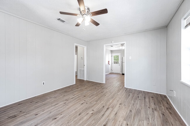 Sala de estar - 4111 Victoria Ave Unidad 4111