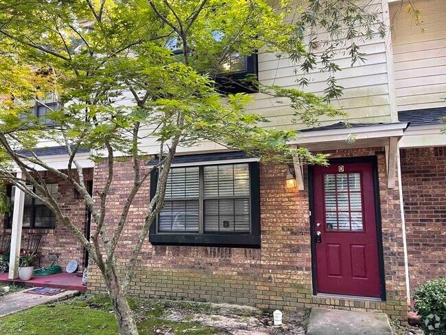 Building Photo - 1411 Pullen Rd Rental