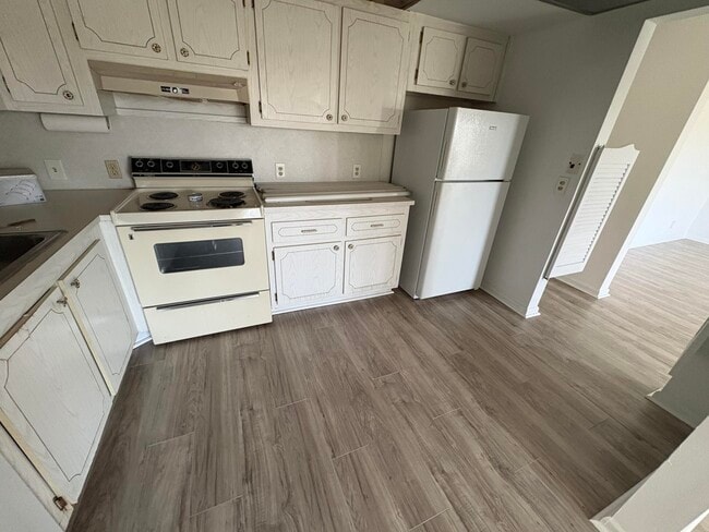 497 Mansfield L