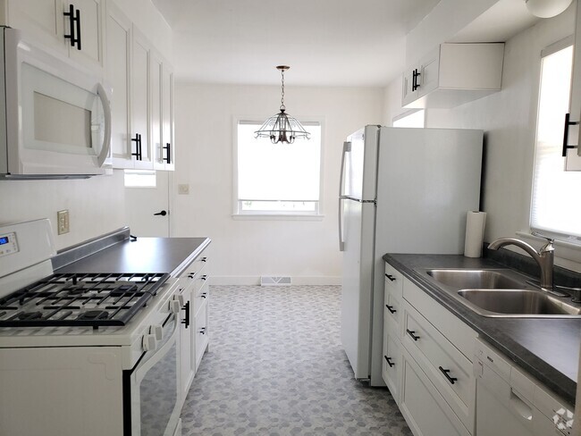 Building Photo - 3 bed 1.5 bath single family home in Wausau