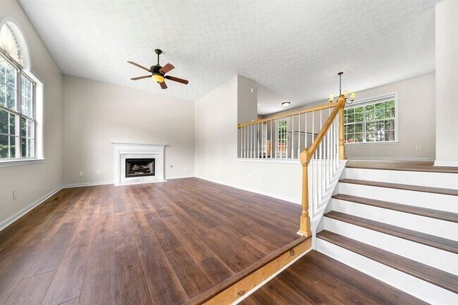 Photo - 62 Austin Bridge Ln