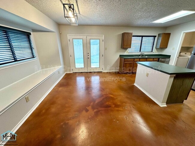 Photo - 5135 Elk Creek