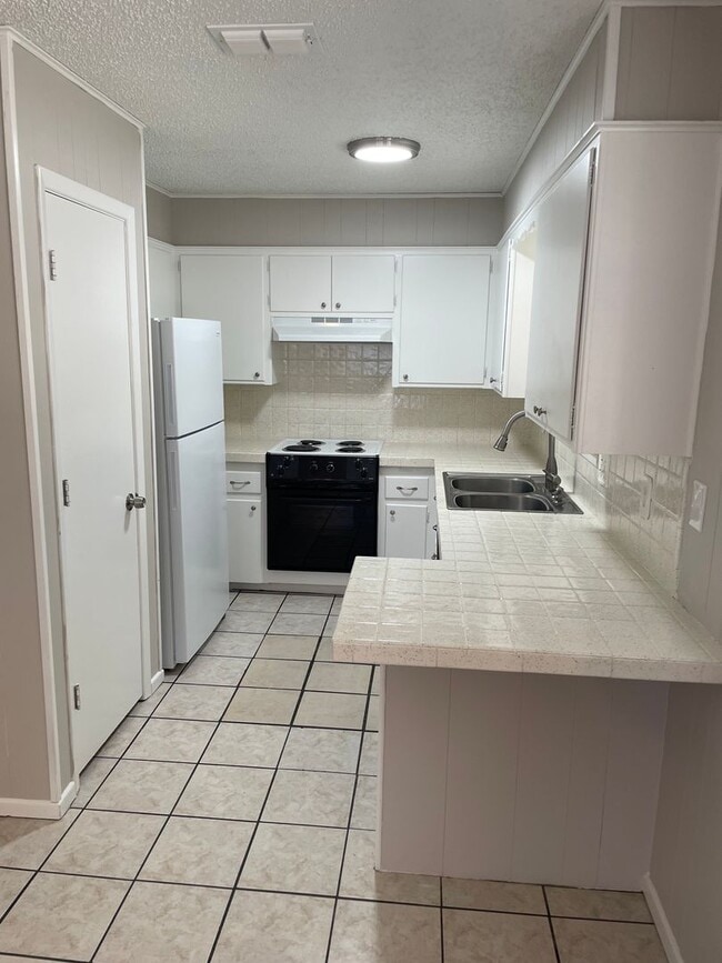 Photo - 3440 70th Dr