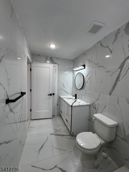 Photo - 97 Irving St