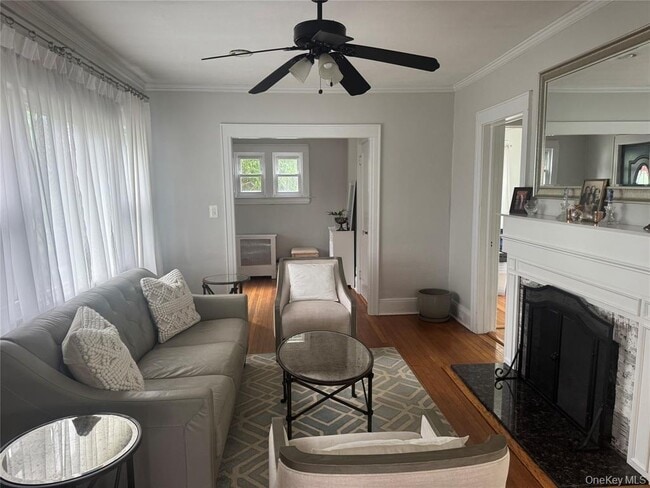 Photo - 9 Castleton Ct